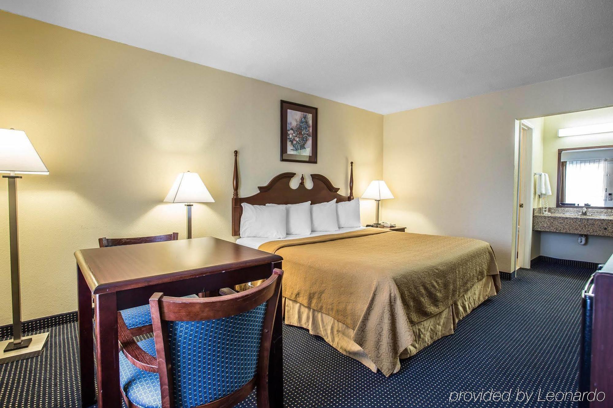 Quality Inn Manning I-95 Exterior photo